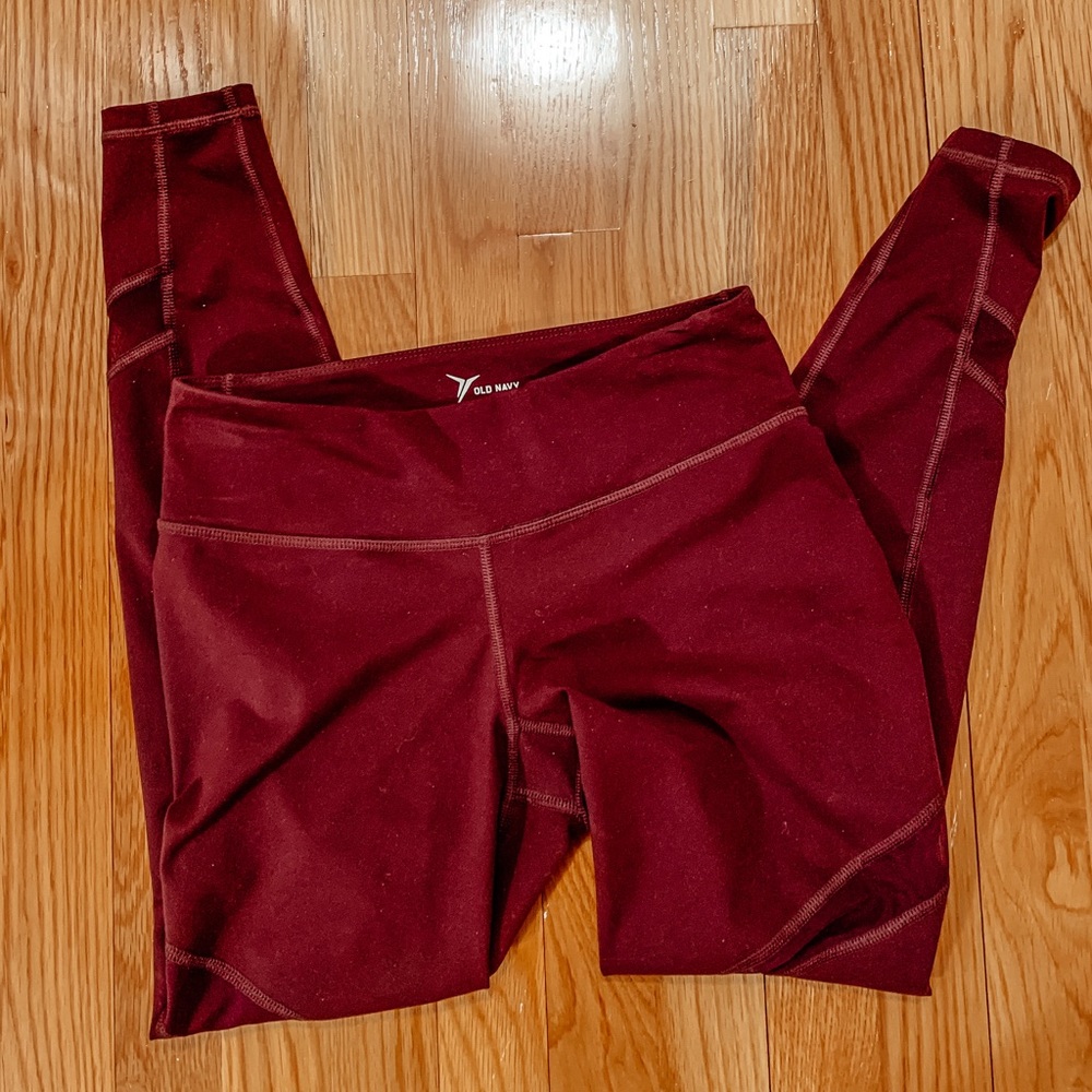 Mid rise mesh paneling compression leggings - Picture 2 of 5